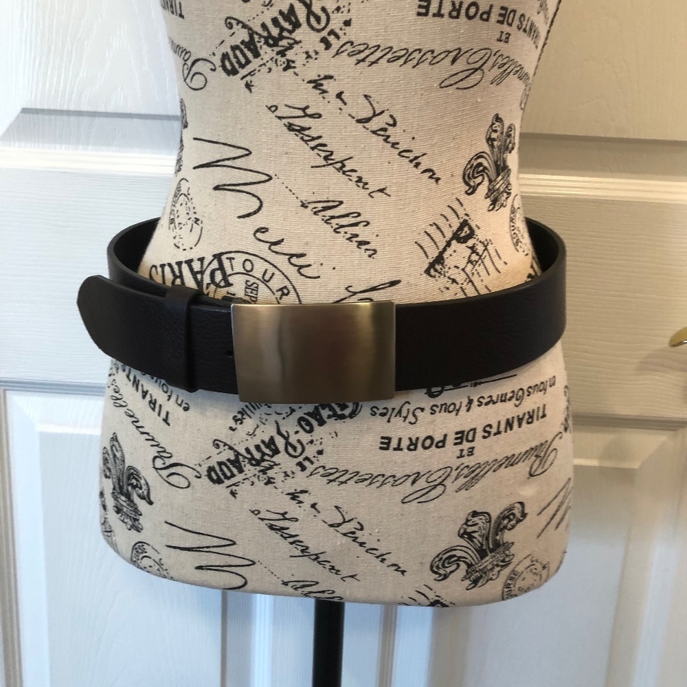 Bad Wide Leather  Belt with Buckle Size 32